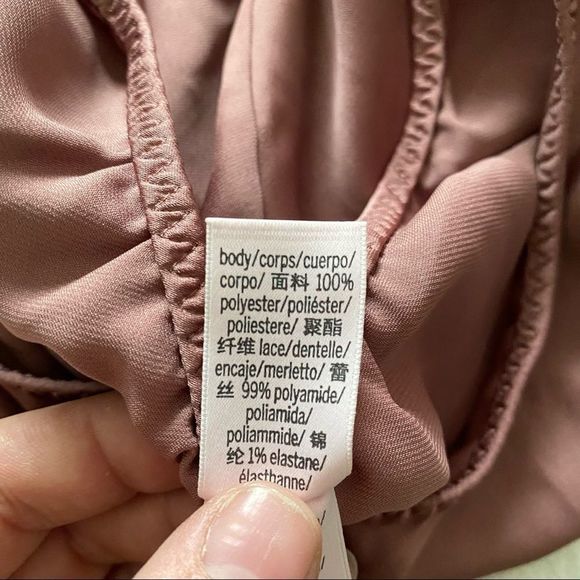 Victoria’s Secret satin pyjamas shorts lace trim - Picture 4 of 5